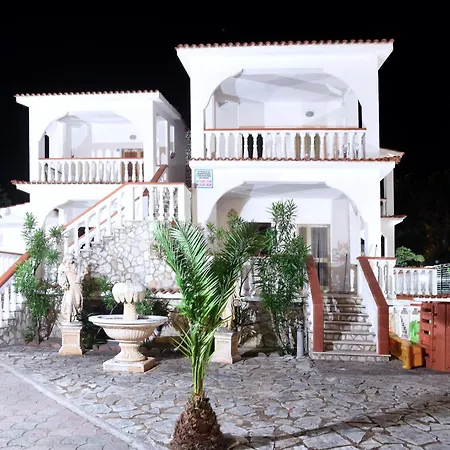 Ialillo Aparthotel